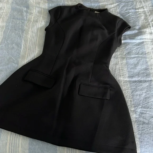 Odd Muse - Picture 2 of 5